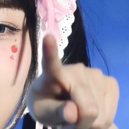 今天最受喜爱的Rei (IVE)