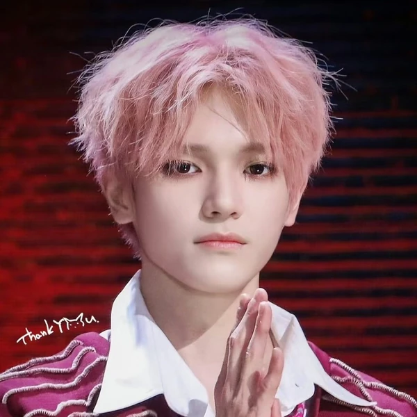 充滿粉絲愛意的泰容 (NCT 127)人氣照片