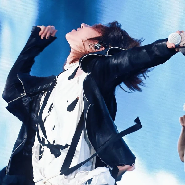 Top Photo Full of The 8 (SEVENTEEN) Love