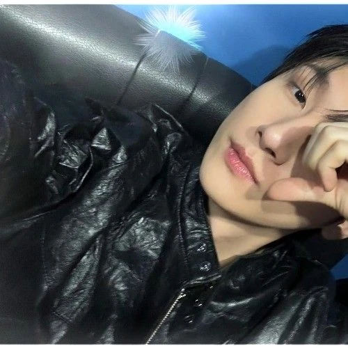 아이엠 (몬스타엑스) 팬심 가득한 인기 사진