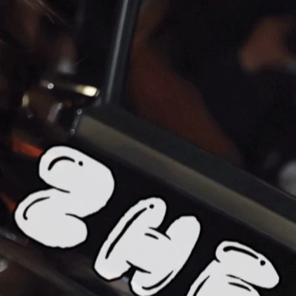 Foto Populer Penuh Cinta untuk Yuna (ITZY)