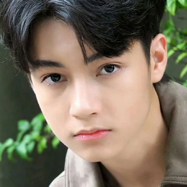 Today's Most Loved Charlie (SMTR25)