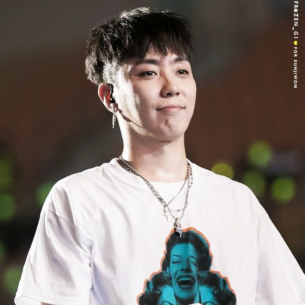 Penampilan Eun Jiwon (SECHSKIES) yang Paling Dicintai Hari Ini