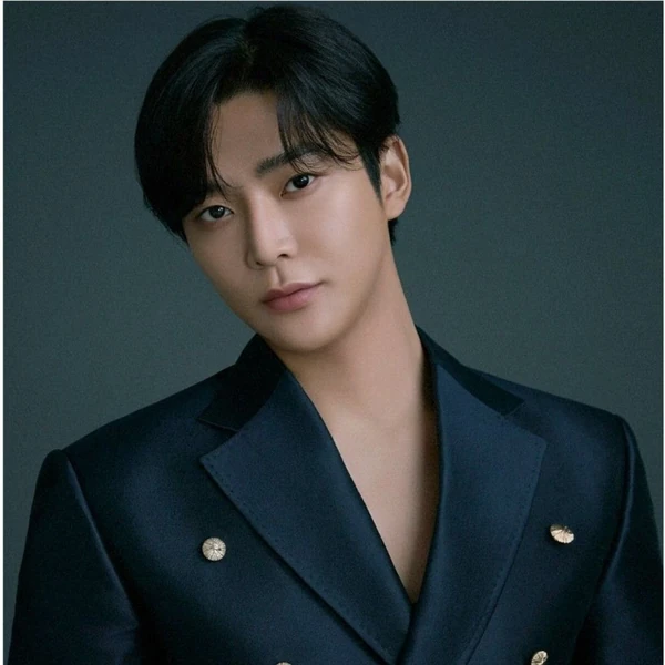 Top Photo Full of SF9 Love