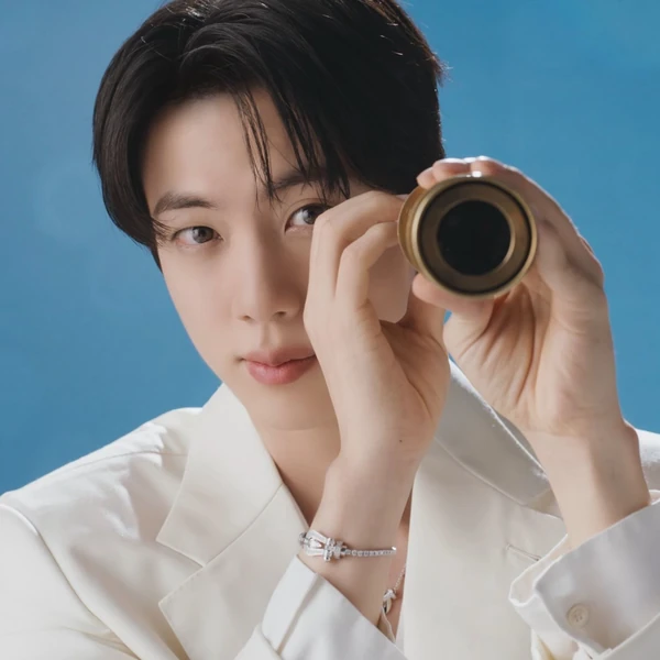 팬들이 뽑은 진 (방탄소년단) 최고의 순간