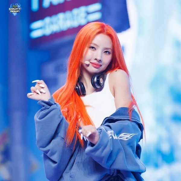 Today's Most Loved Soyeon (i-dle)