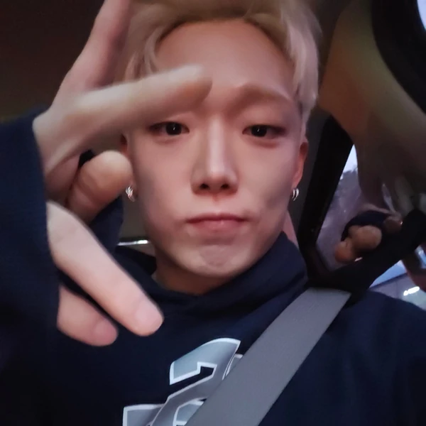 Brilliant moment of BOBBY (iKON) created by fandom