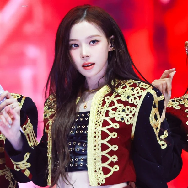 Today's Most Loved Winter (aespa)