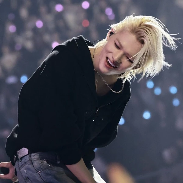 Foto Populer Penuh Cinta untuk NI-KI (ENHYPEN)