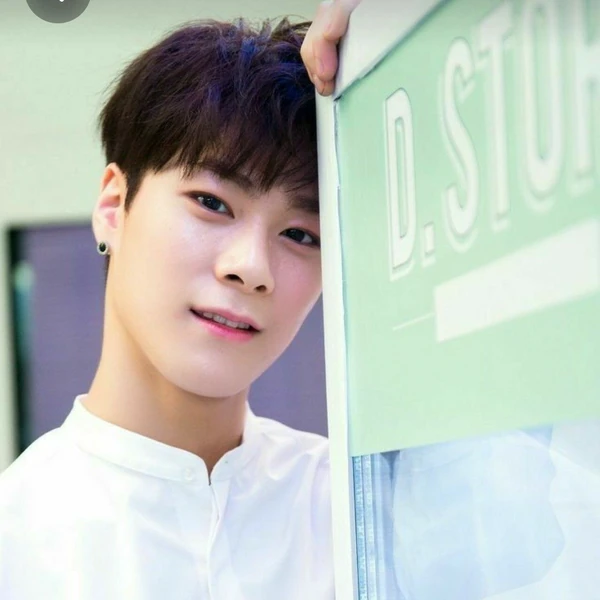 Today's Most Loved Moonbin (ASTRO)