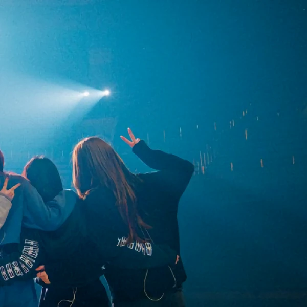 充满粉丝爱意的NiziU人气照片