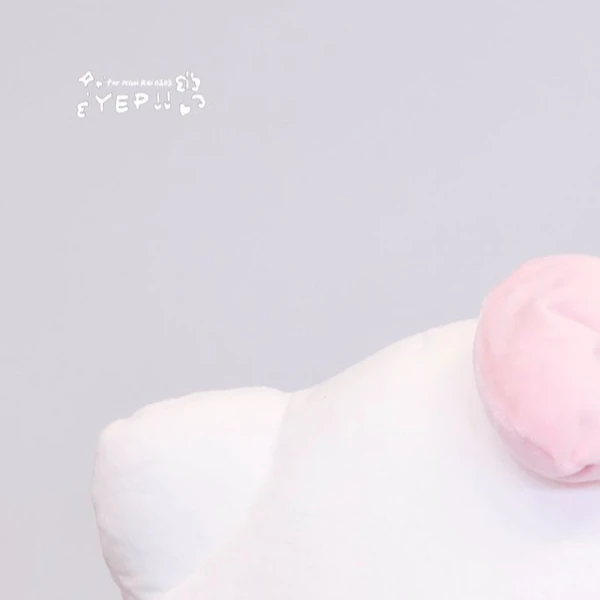 Foto Populer Penuh Cinta untuk Rei (IVE)