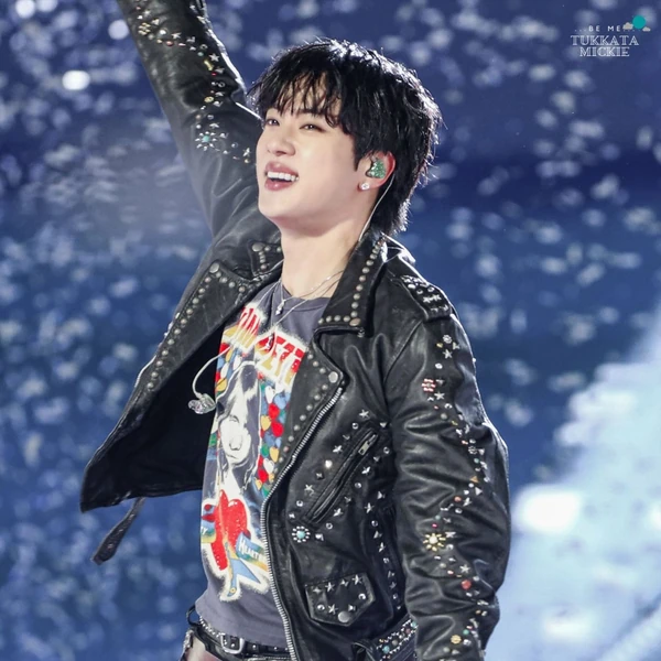 진 (방탄소년단) 팬심 가득한 인기 사진