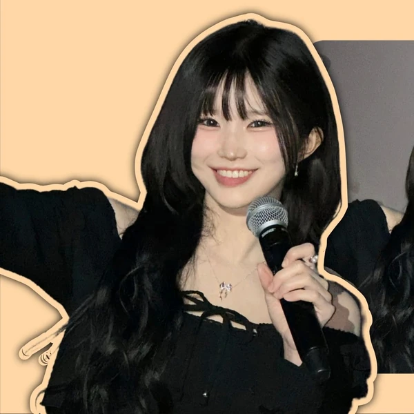 Top Photo Full of Song Hayoung (fromis_9) Love