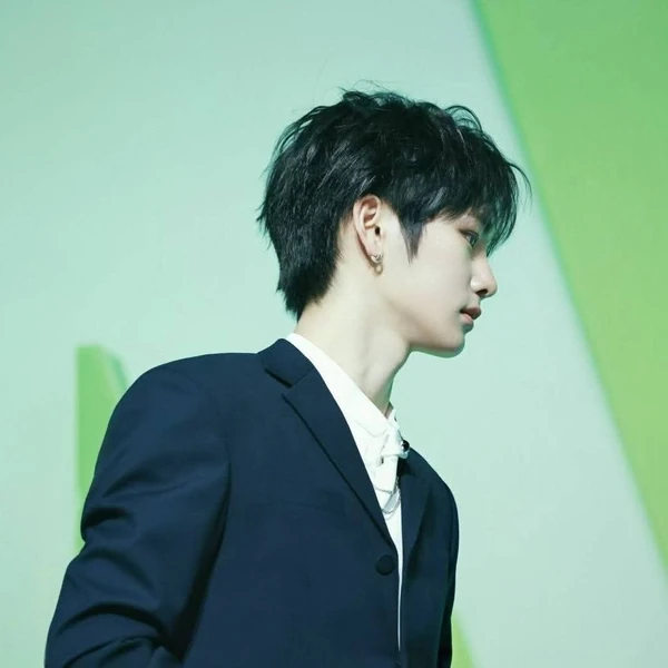 Brilliant moment of Zhou Anxin (ALPHA DRIVE ONE) created by fandom