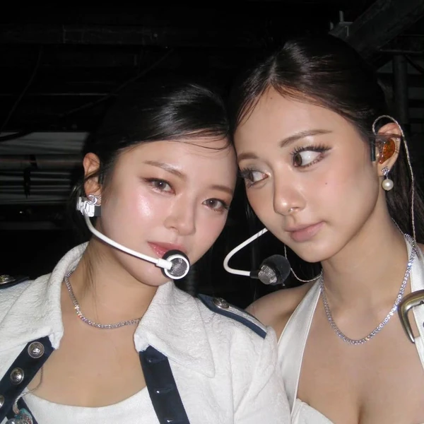 Top Photo Full of TWICE Love