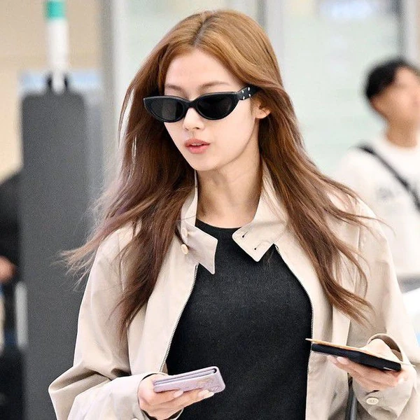 오늘 가장 사랑받은 사나 (TWICE)의 모습