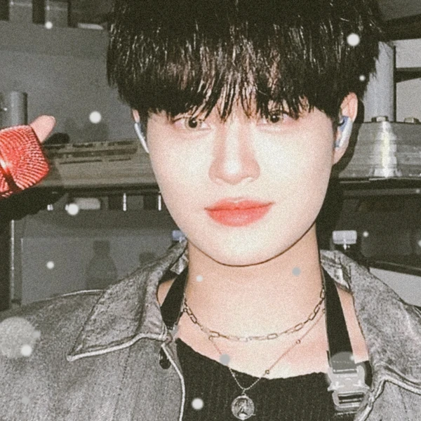 오늘 가장 사랑받은 이대휘 (AB6IX)의 모습