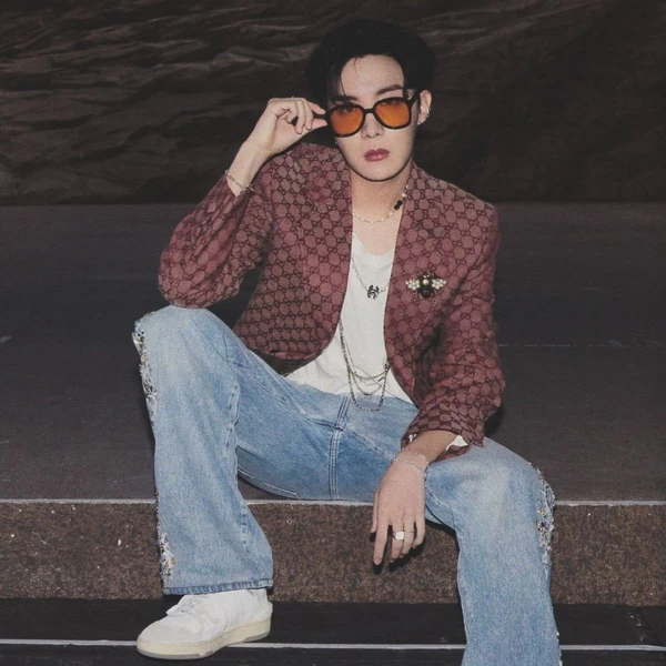 오늘 가장 사랑받은 제이홉 (방탄소년단)의 모습