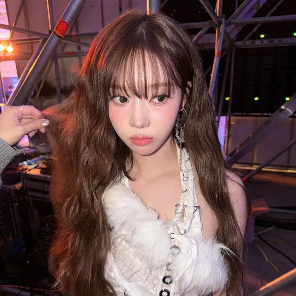 윈터 (에스파) 팬심 가득한 인기 사진