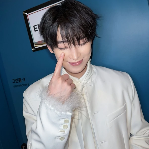 ENHYPEN 팬심 가득한 인기 사진