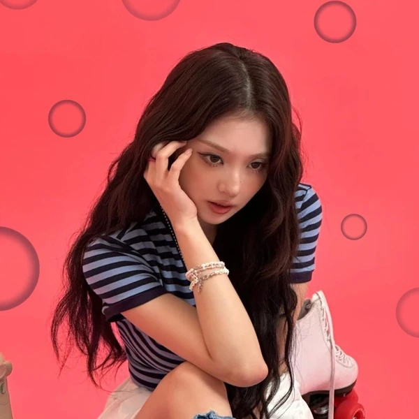 Top Photo Full of Lee Nagyung (fromis_9) Love