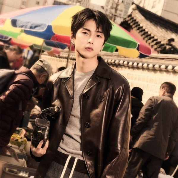 Top Photo Full of Seunghan Love