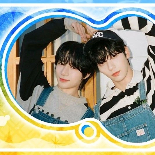 Top Photo Full of TOMORROW X TOGETHER Love