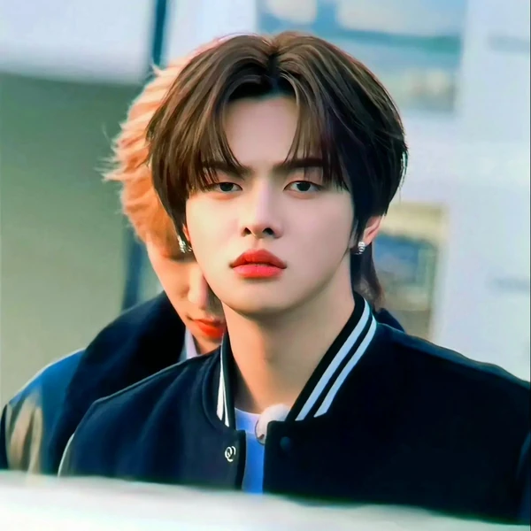 Today's Most Loved Lee Leo (ALPHA DRIVE ONE)