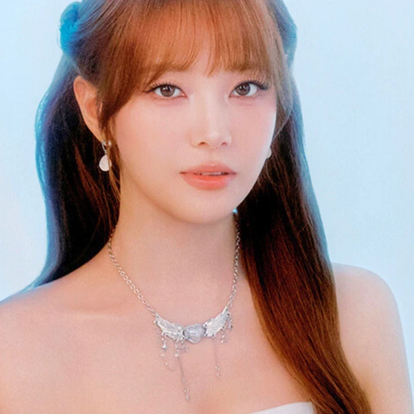 Today's Most Loved Moon Sua (Billlie)