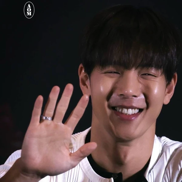 No.1 banner post of Shownu (MONSTA X) created by fans