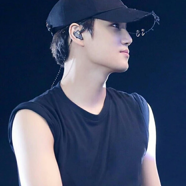 今日最受喜愛的Kai (EXO)
