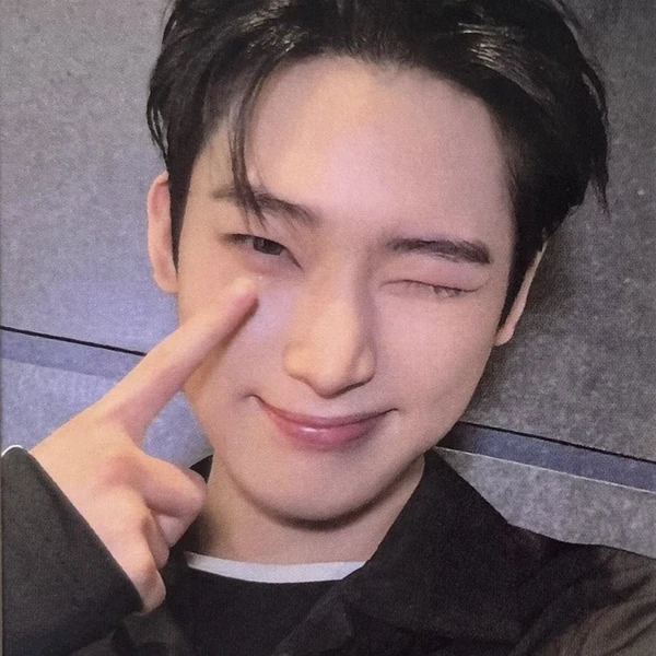 充滿粉絲愛意的善禹 (ENHYPEN)人氣照片