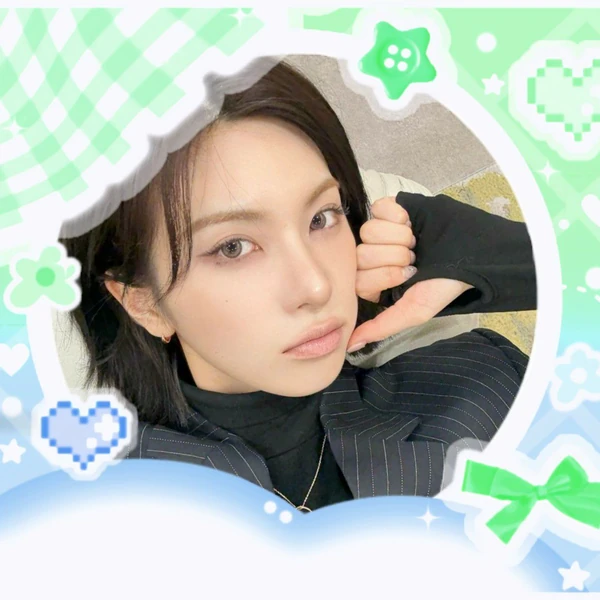 Top Photo Full of BAE (NMIXX) Love