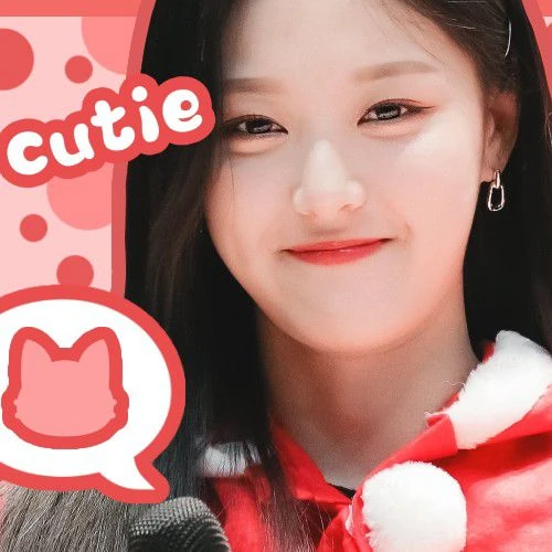 今日最も愛された今月の少女の姿