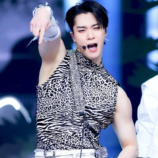 Today's Most Loved Moonbin (ASTRO)