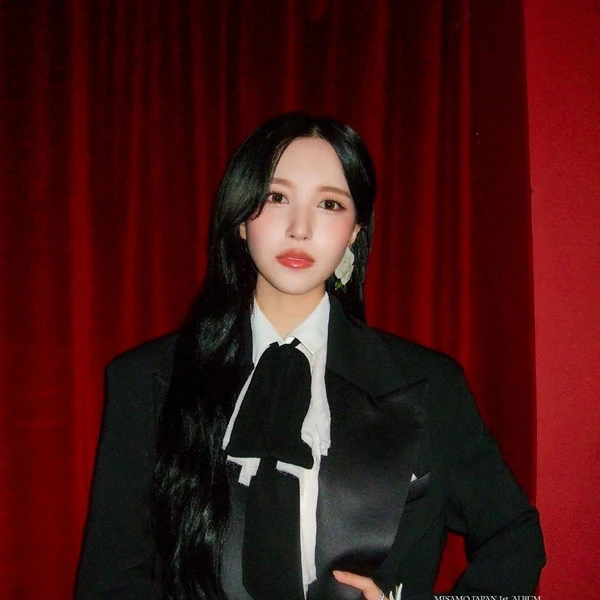 미나 (TWICE) 팬심 가득한 인기 사진