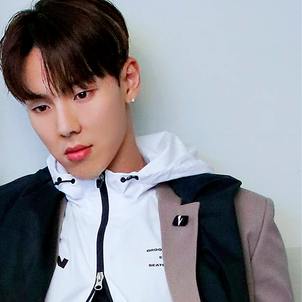 셔누 (몬스타엑스) 팬심 가득한 인기 사진