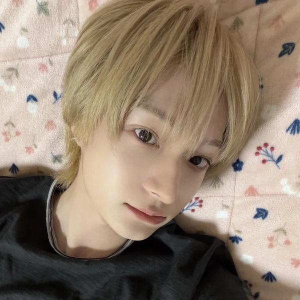 Today's Most Loved Donghwa (KickFlip)