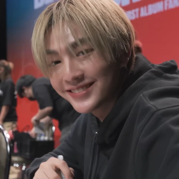 Today's Most Loved Heart (BUS)