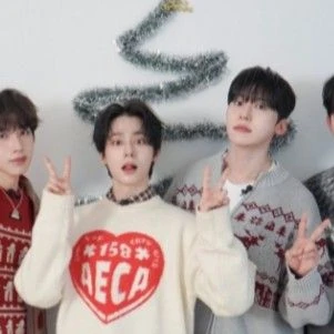 Top Photo Full of ONEUS Love