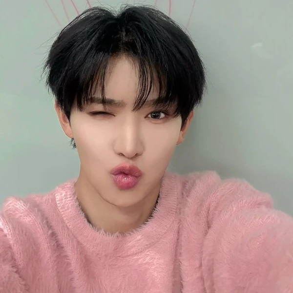 Today's Most Loved Yi Chen (MODYSSEY)