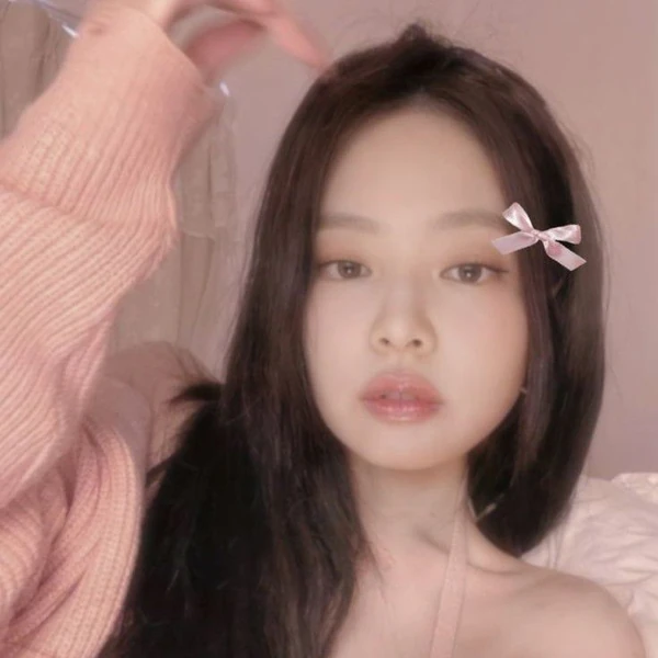 리사 (BLACKPINK) 팬심 가득한 인기 사진