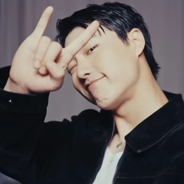 Top Photo Full of WOODZ Love