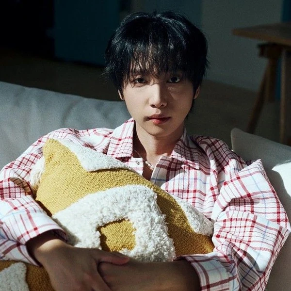 Top Photo Full of Jeong Sewoon Love