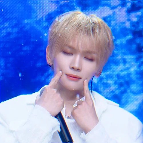 Today's Most Loved Lynnlynn (MODYSSEY)