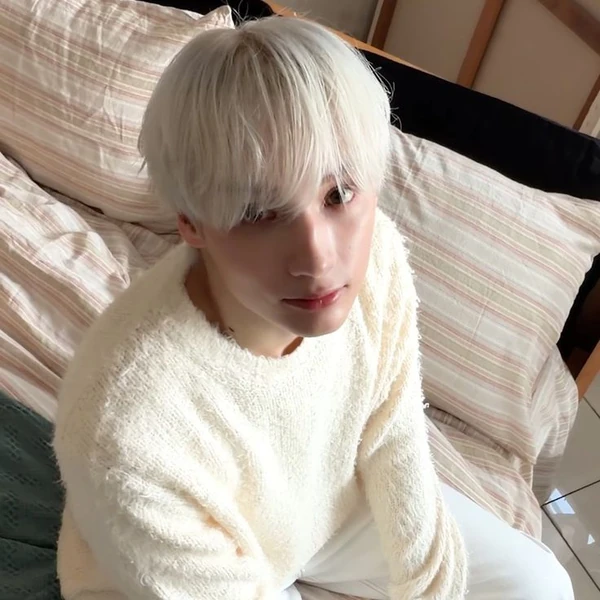 Fans' Pick: Best Moment of HueningKai (TOMORROW X TOGETHER)