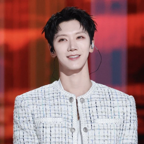 Top Photo Full of TEN (WayV) Love