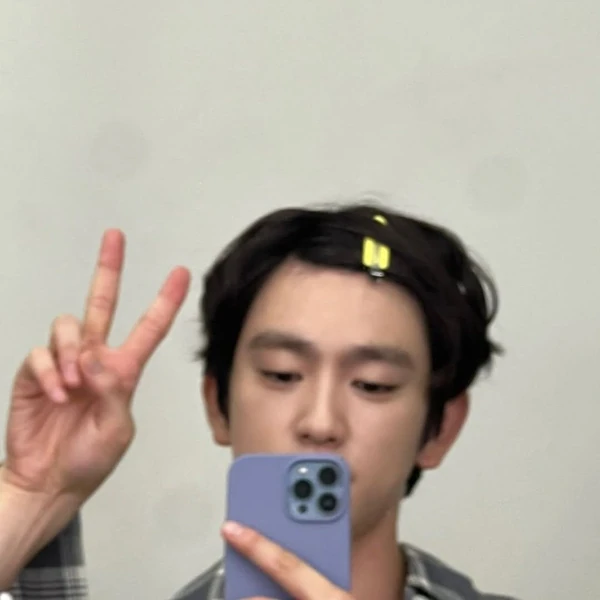 Today's Most Loved Jinyoung (GOT7)