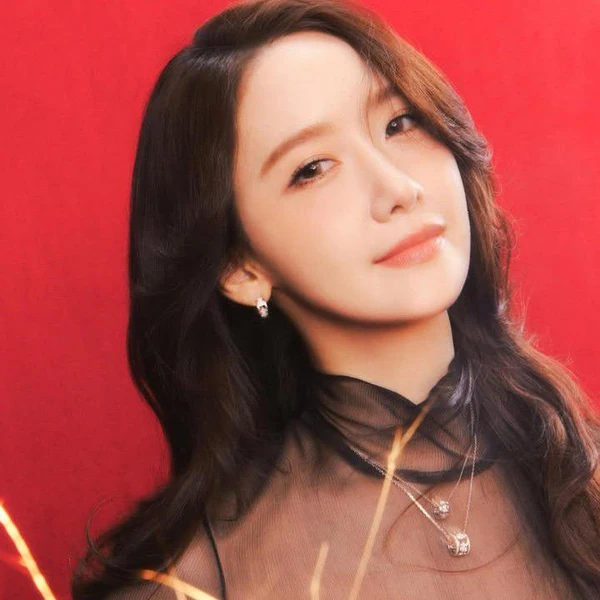 Top Photo Full of Yoona (Girls' Generation) Love